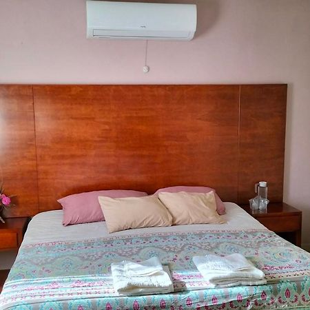 Hotel La Estancia Rio Verde Luaran gambar