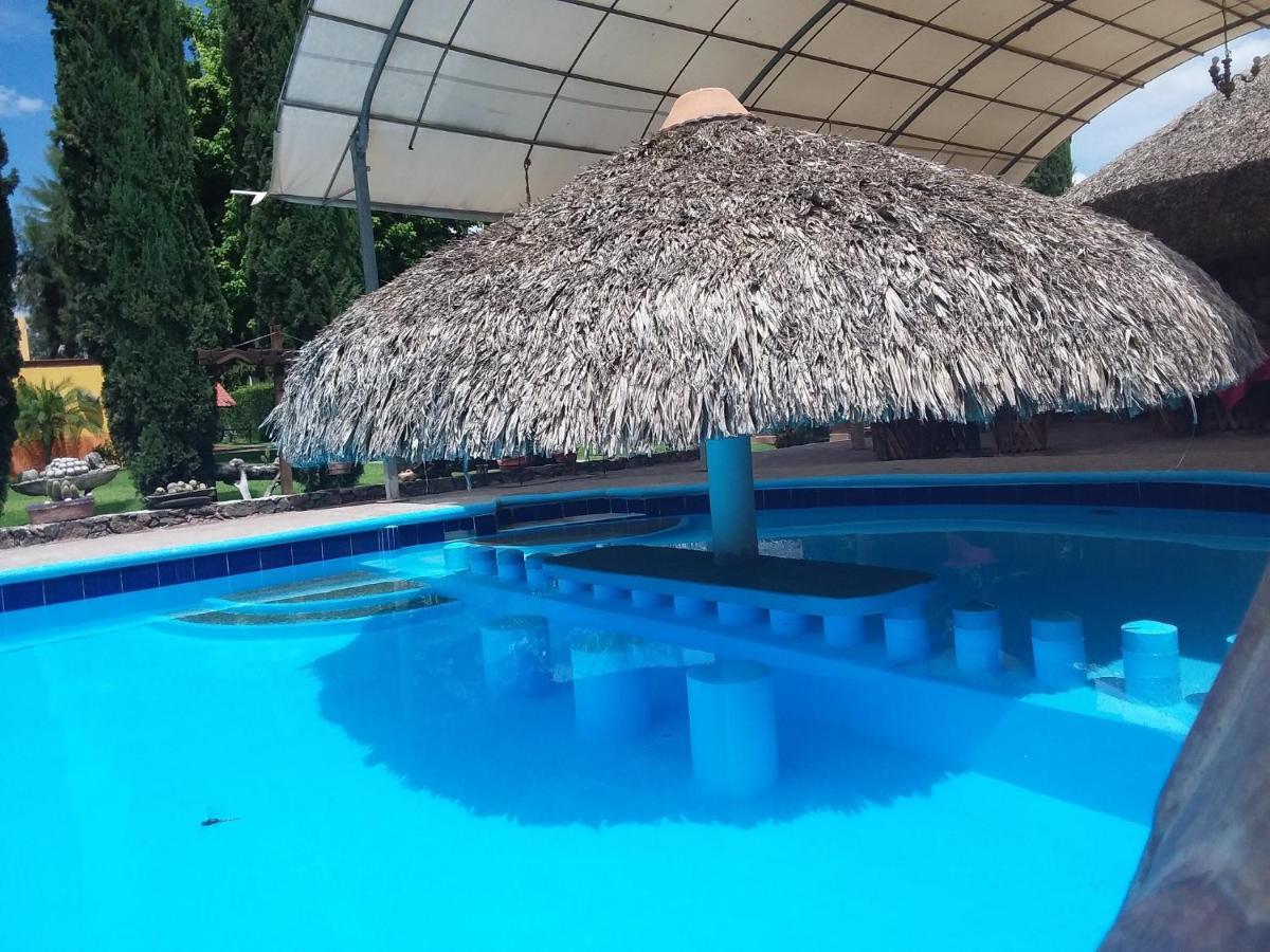 Hotel La Estancia Rio Verde Luaran gambar