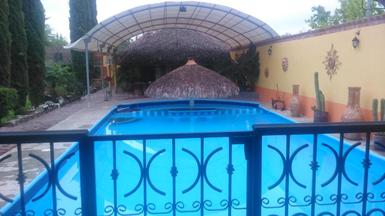 Hotel La Estancia Rio Verde Luaran gambar
