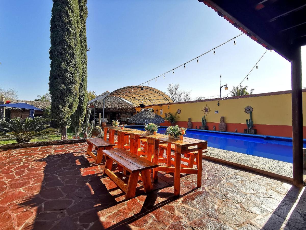 Hotel La Estancia Rio Verde Luaran gambar