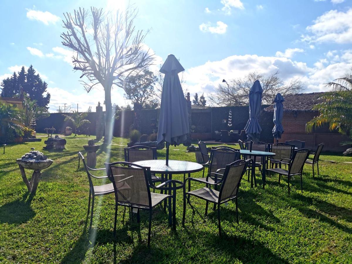 Hotel La Estancia Rio Verde Luaran gambar