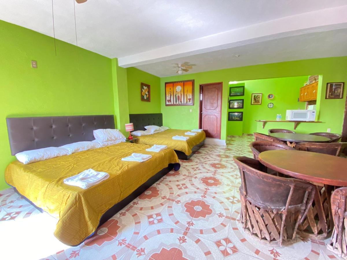 Hotel La Estancia Rio Verde Luaran gambar